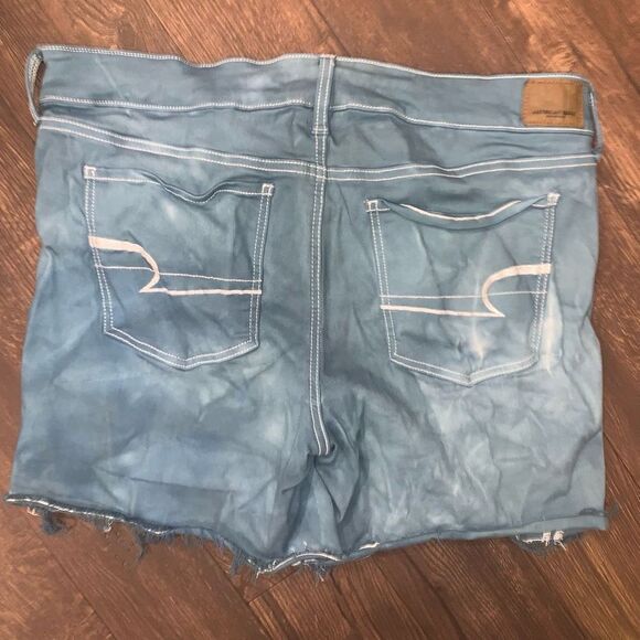 American Eagle midi green tie dye size 16 cutoff shorts - Picture 2 of 3